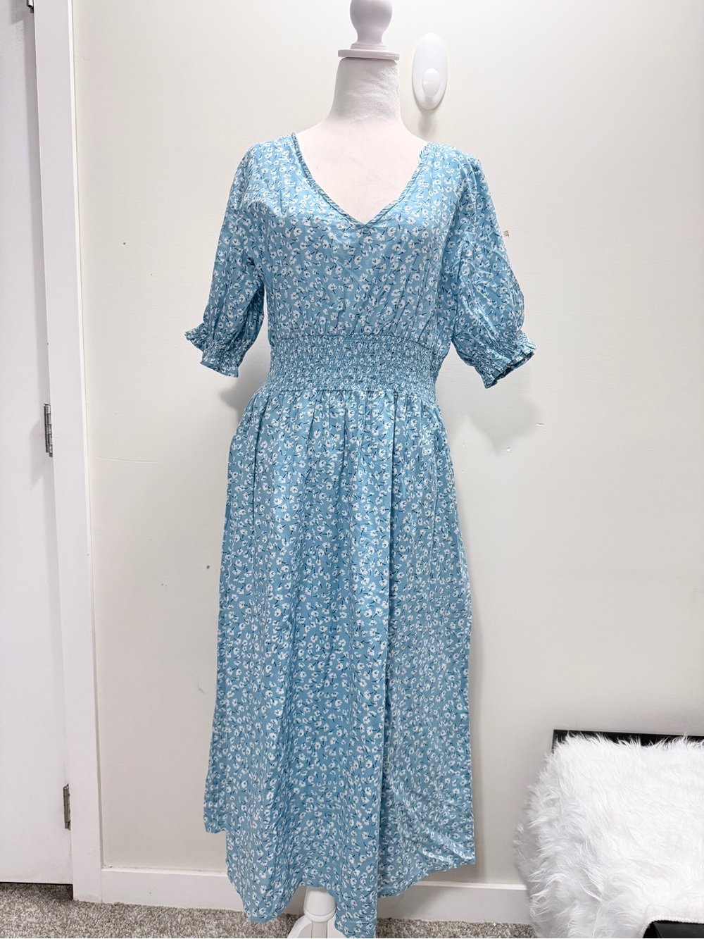 Joe Fresh Brand New Light Blue Floral Maxi Dress Size Large